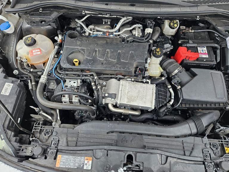 Gebraucht Ford Kuga Titanium 150 PS (110 kW) 2022 Grau SUV