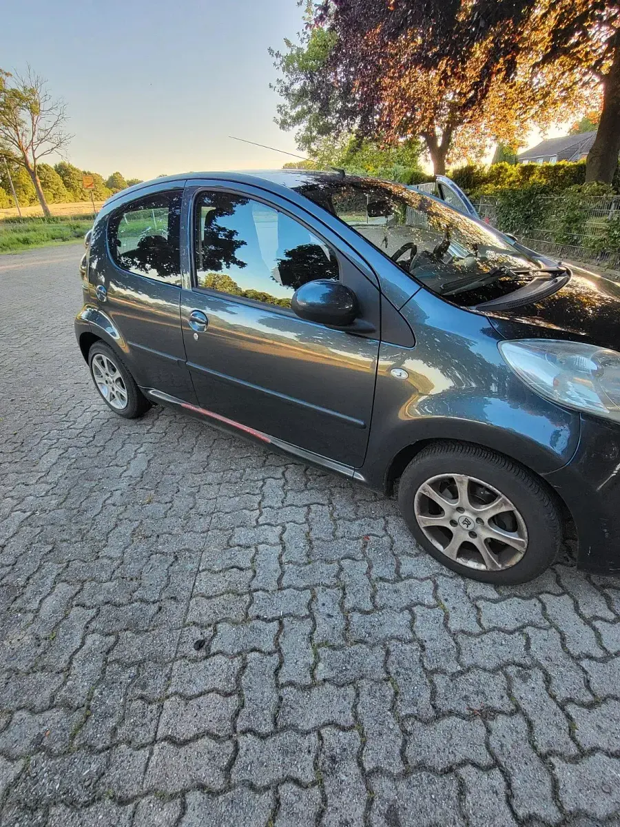 Gebraucht Citroën C1 68 PS (50 kW) 2006 Grau Kleinwagen