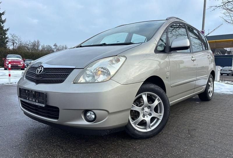 Gebraucht Toyota Corolla 135 PS (99 kW) 2003 Silber Kombi