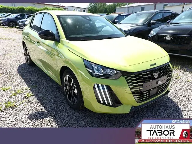 Neu Peugeot 208 Allure 101 PS (74 kW) 2026 Gelb metallic Kleinwagen