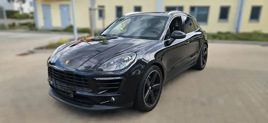 Begagnad Porsche Macan S 258 HK (189 kW) 2017 Svart SUV