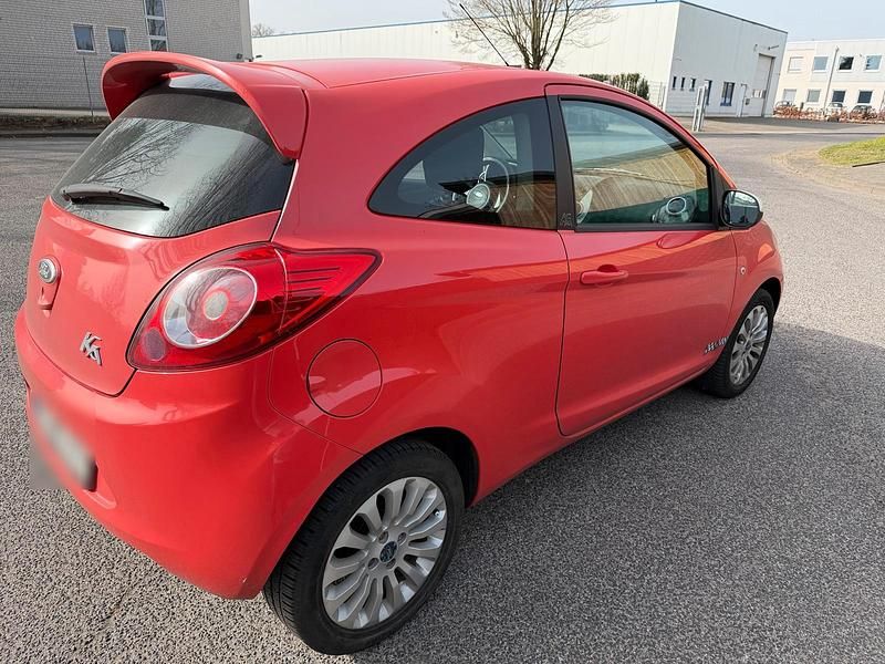 Gebraucht Ford Ka 69 PS (50 kW) 2009 Rot Kleinwagen