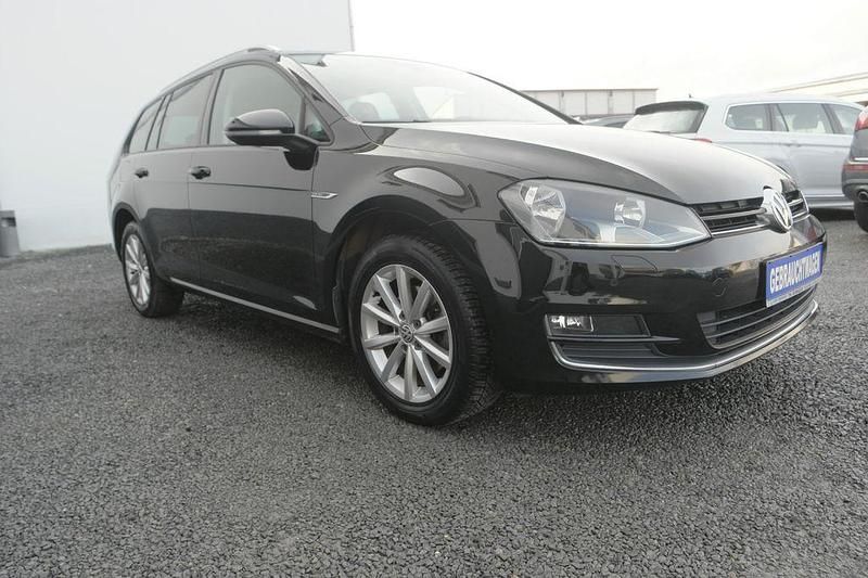 Gebraucht VW Golf VII LOUNGE 150 PS (110 kW) 2015 Schwarz Kombi