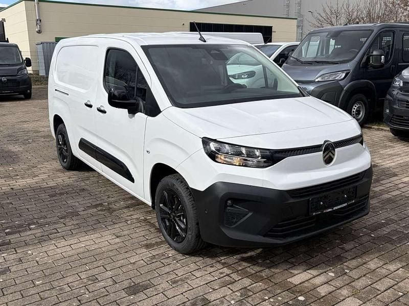 Neu Citroën Berlingo 131 PS (96 kW) 2026 Eisweiß Van / Kleinbus