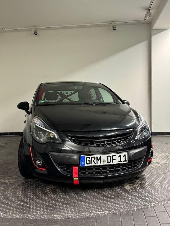 Gebraucht Opel Corsa 87 PS (63 kW) 2012 Schwarz Kleinwagen