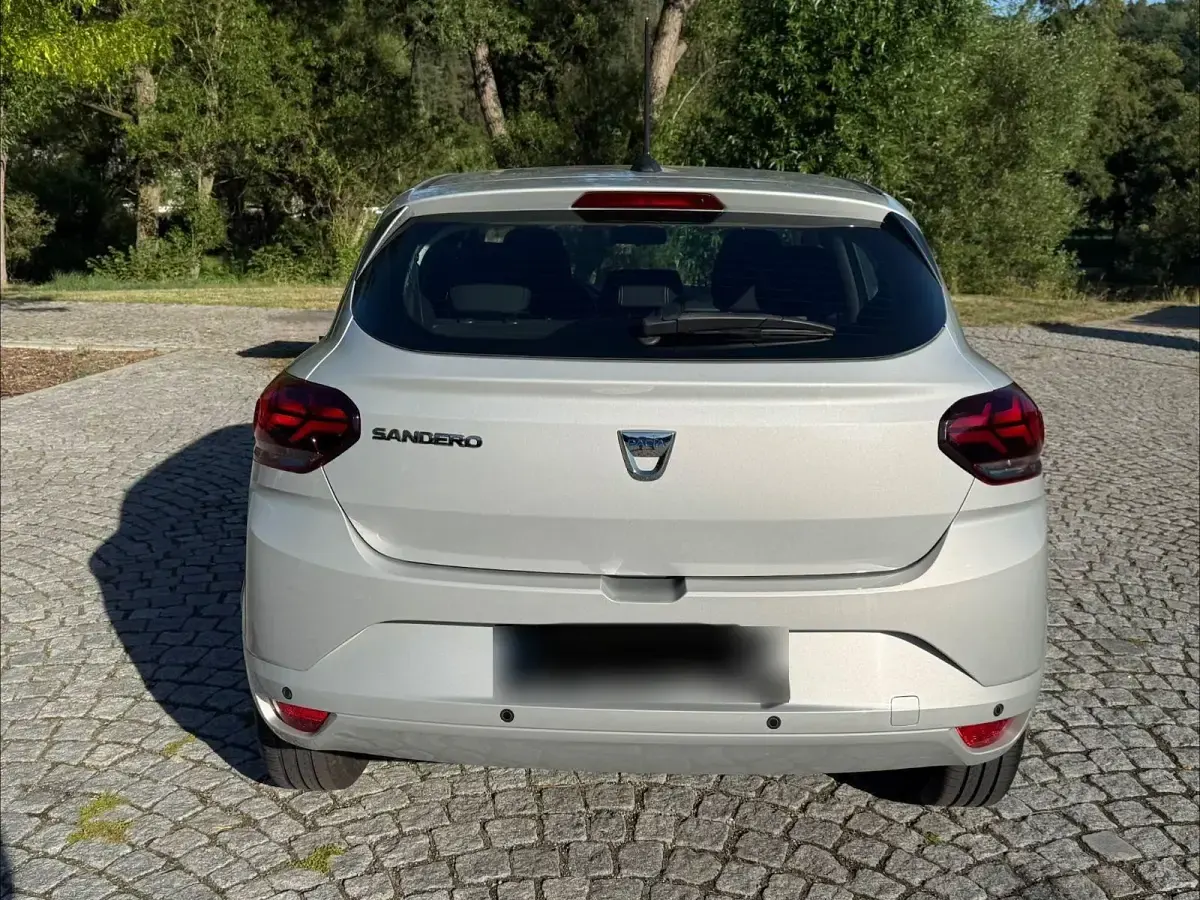 Gebraucht Dacia Sandero Comfort 67 PS (49 kW) 2022 Grau Limousine