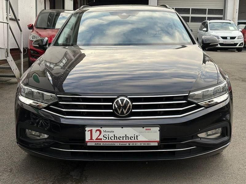 Gebraucht VW Passat Business 150 PS (110 kW) 2021 Schwarz Kombi