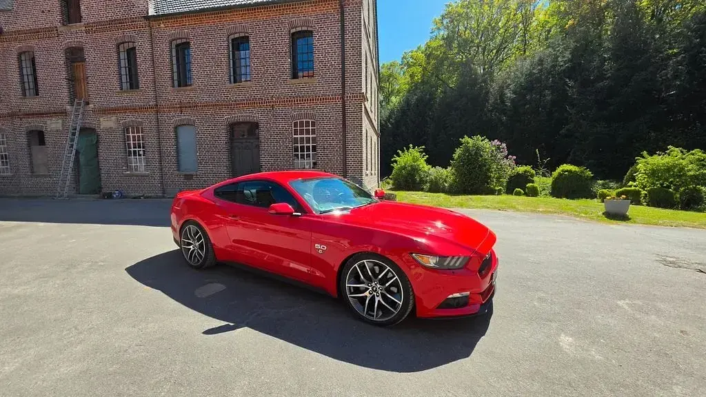 Gebraucht Ford Mustang GT 441 PS (324 kW) 2015 Rot
