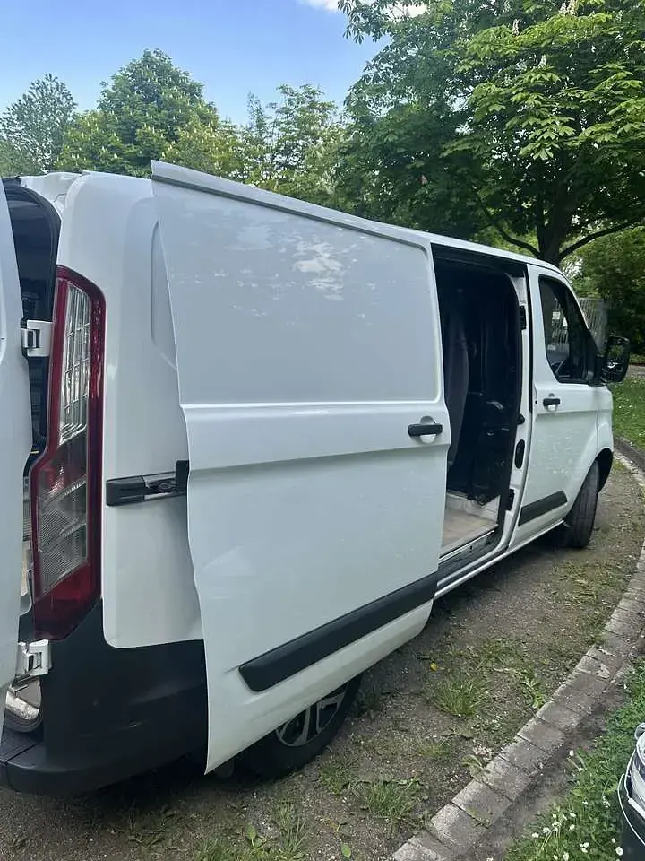 Gebraucht Ford Transit Custom 101 PS (74 kW) 2016 Weiß Van