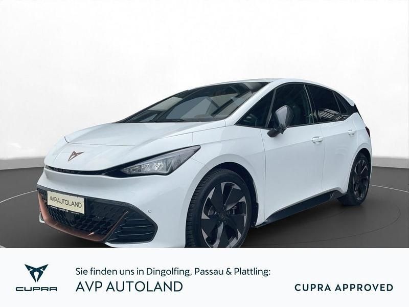 Second-hand Cupra Born e-Boost 169 kW (231 CP) 2025 Alb Hatchback