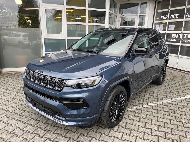 Gebraucht Jeep Compass 131 PS (96 kW) 2023 Blau SUV