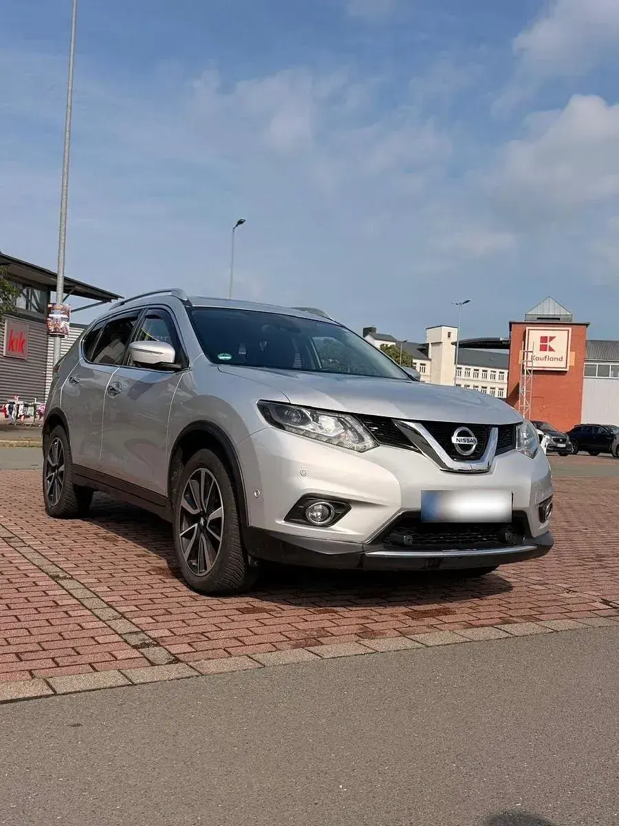 Gebraucht Nissan X-Trail 360º 131 PS (96 kW) 2016 Silber SUV