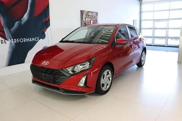 Dragon red pearl Neu 2024 Hyundai i20 GO! Kleinwagen | 17.990 € (Superpreis) - Bild 1/4