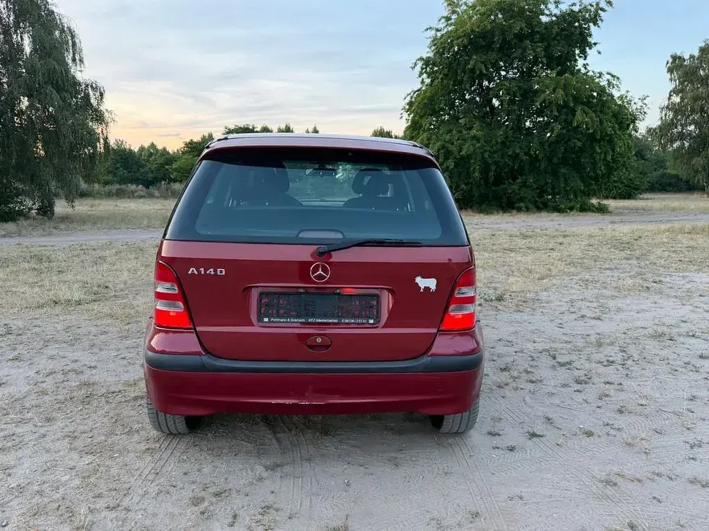 Gebraucht Mercedes A140 82 PS (60 kW) 2001 Rot Kleinwagen