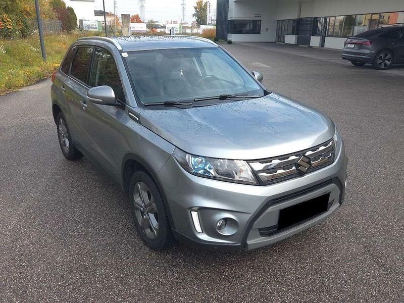 Grau Gebraucht 2017 Suzuki Vitara Comfort SUV | 7.000 € (Superpreis) - Bild 1/4