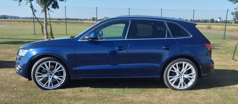 Blau Gebraucht 2014 Audi SQ5 Ambiente SUV | 23.800 € - Bild 1/4