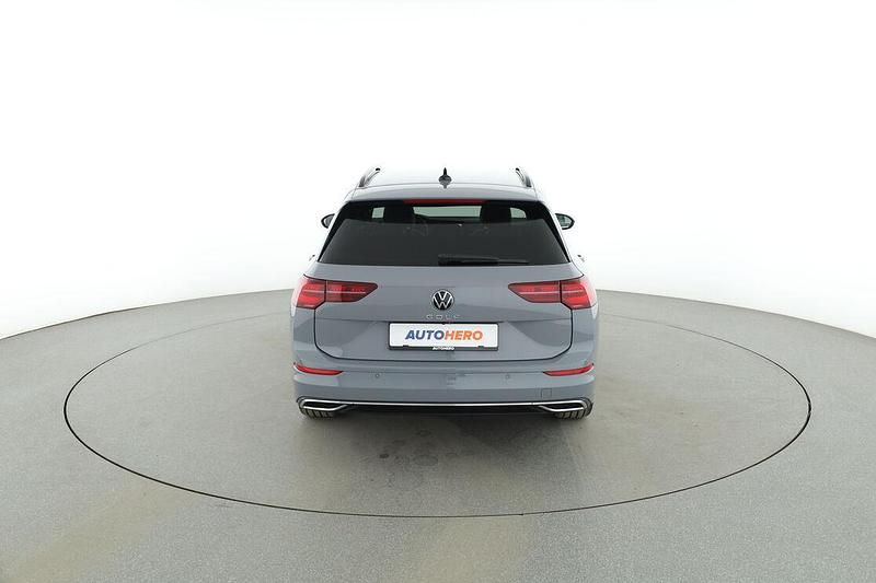 Gebraucht VW Golf VIII Style 150 PS (110 kW) 2021 Grau Kombi