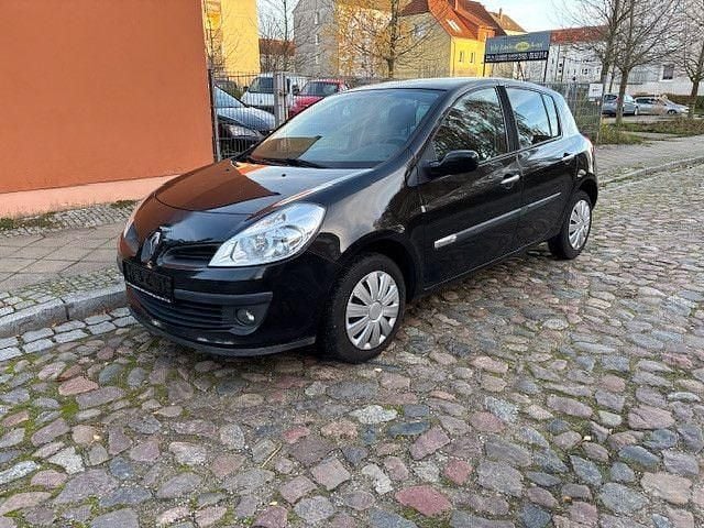 Schwarz Gebraucht 2007 Renault Clio III Rip Curl Limousine | 2.570 € (Teuer) - Bild 1/4