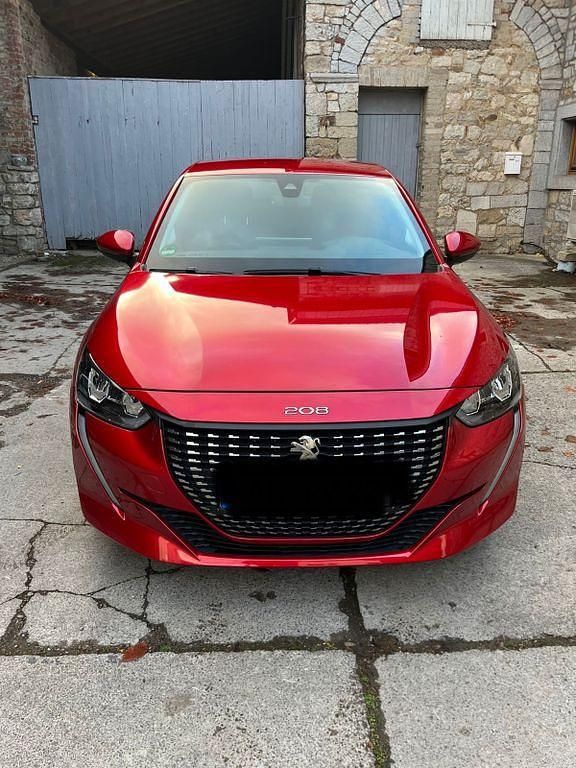 Rot Gebraucht 2021 Peugeot 208 Allure Kleinwagen | 15.500 € (Fairer Preis) - Bild 1/4