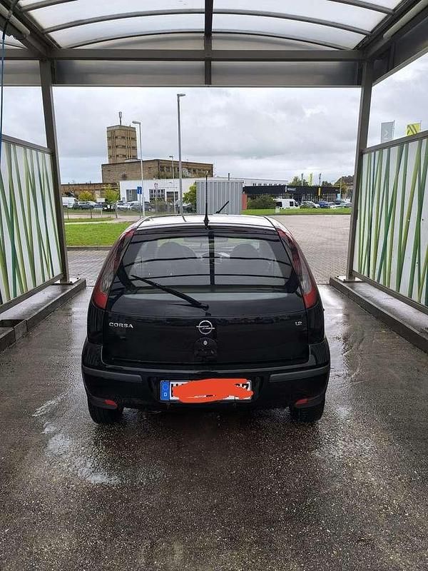 Gebraucht Opel Corsa 75 PS (55 kW) 2004 Schwarz Limousine
