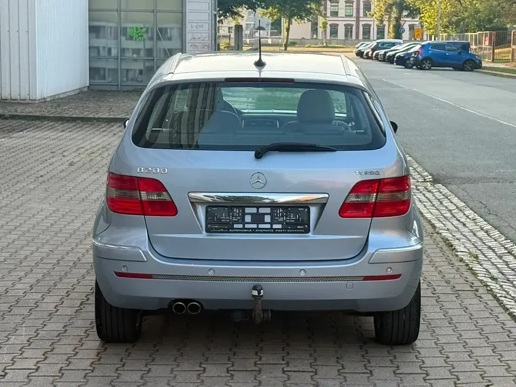 Gebraucht Mercedes B200 193 PS (141 kW) 2006 Silber Van / Kleinbus