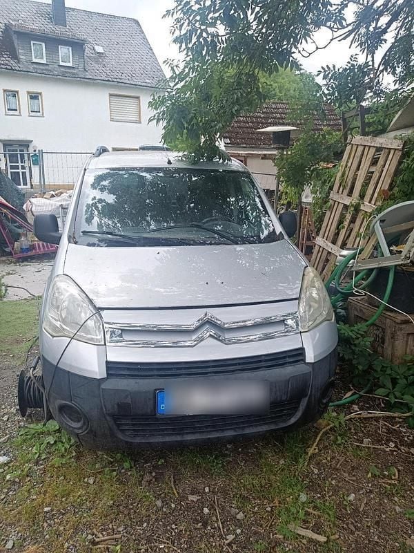 Silber Gebraucht 2010 Citroën Berlingo Van / Kleinbus | 2.500 € (Superpreis) - Bild 1/4