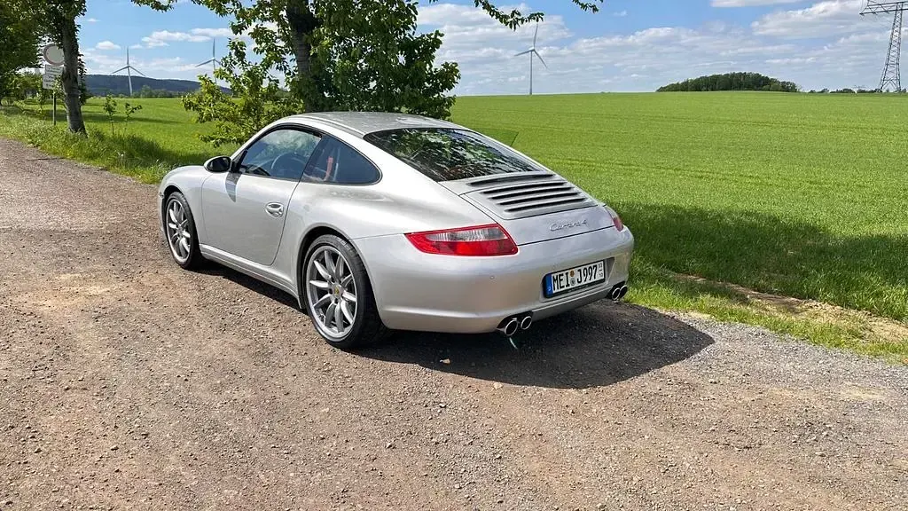 Gebraucht Porsche 911 Carrera 4 325 PS (239 kW) 2006 Silber Coupé