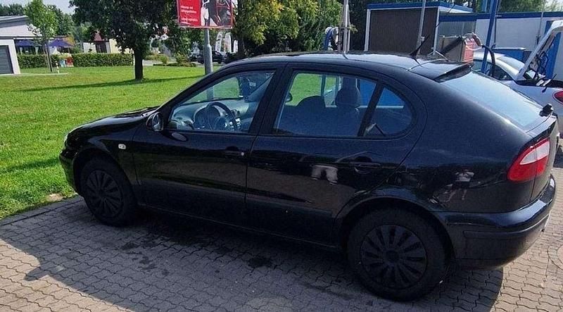 Second-hand Seat Leon 105 CP (77 kW) 2004 Berlinǎ