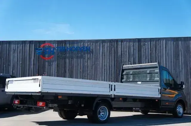 Second-hand Ford Transit 170 CP (125 kW) 2019 Gri