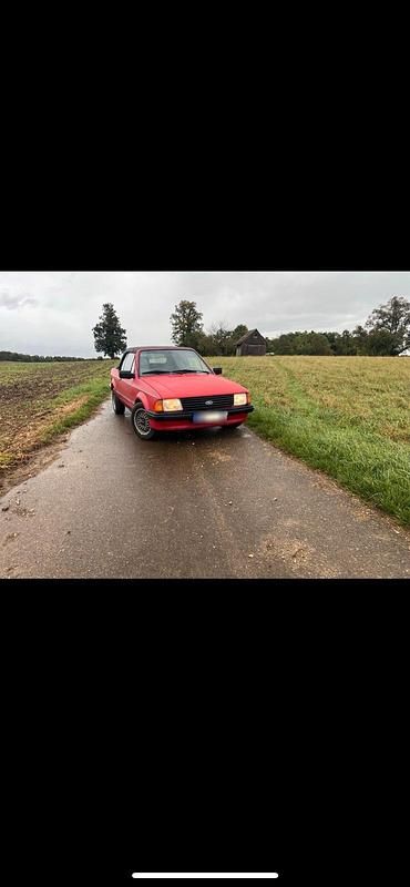 Gebraucht Ford Escort Cabriolet 79 PS (58 kW) 1985 Rot Cabrio