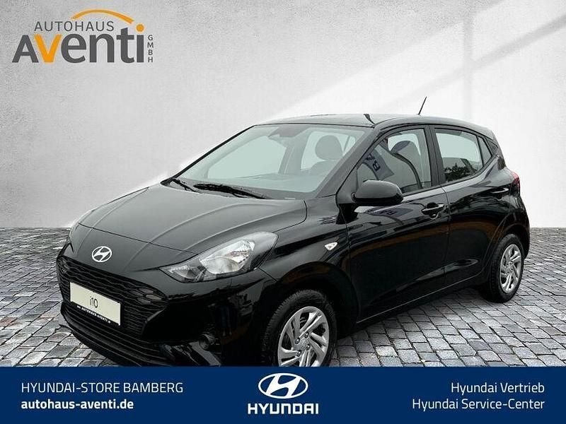 Gebraucht Hyundai i10 Select 63 PS (46 kW) 2025 Schwarz Kleinwagen