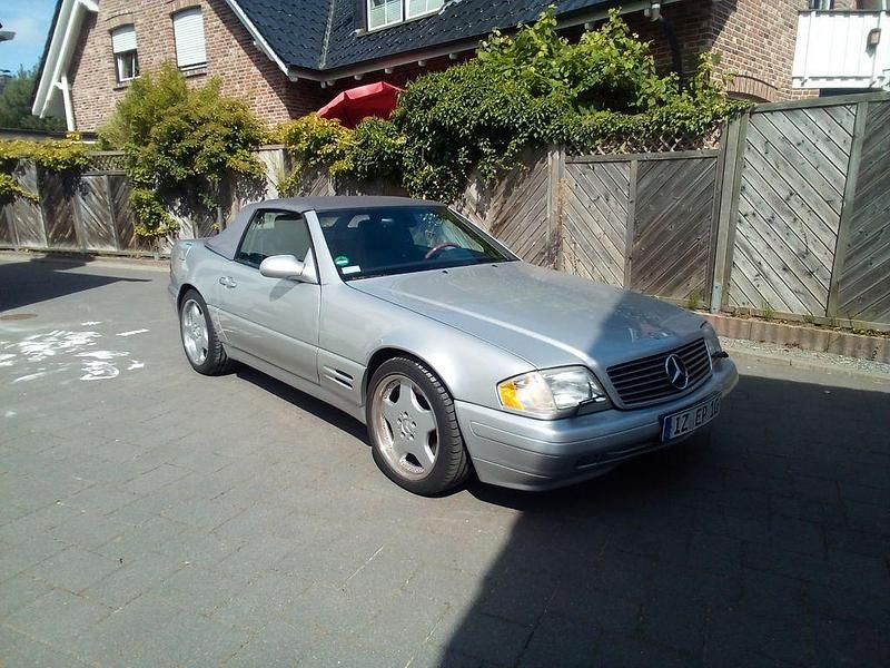 Silber Gebraucht 1999 Mercedes SL500 Cabrio | 29.000 € - Bild 1/4