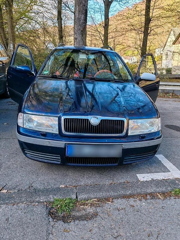 Gebraucht Skoda Octavia 115 PS (84 kW) 2003 Blau Kombi