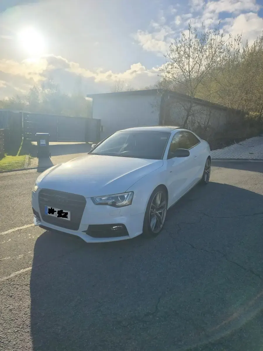 Gebraucht Audi A5 S-Line 190 PS (139 kW) 2015 Weiß Coupé