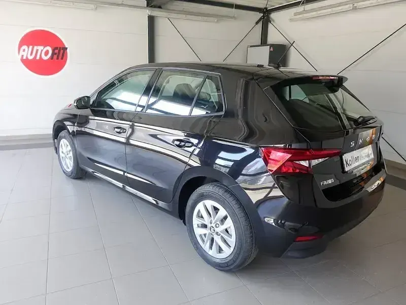 Neu Skoda Fabia Selection 116 PS (85 kW) 2026 Blackmagic perleffekt Kleinwagen