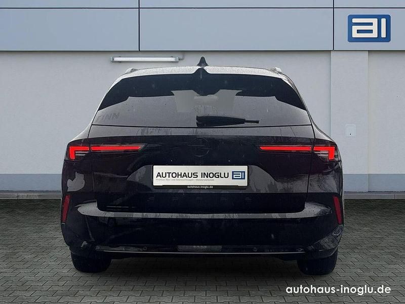 Gebraucht Opel Astra 131 PS (96 kW) 2024 Schwarz Kombi