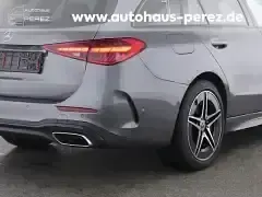Gebraucht Mercedes C300e Premium 204 PS (150 kW) 2025 Grau Kombi
