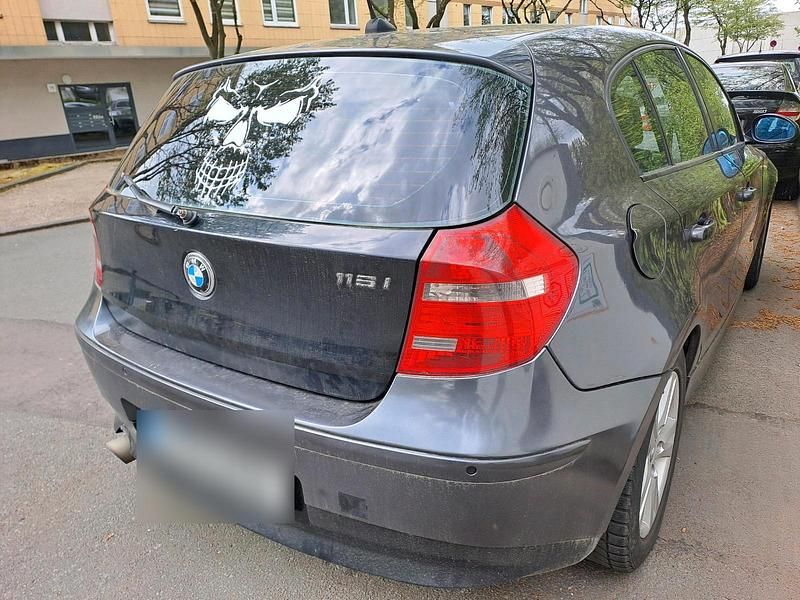 Gebraucht BMW 118 143 PS (105 kW) 2007 Grau Kleinwagen