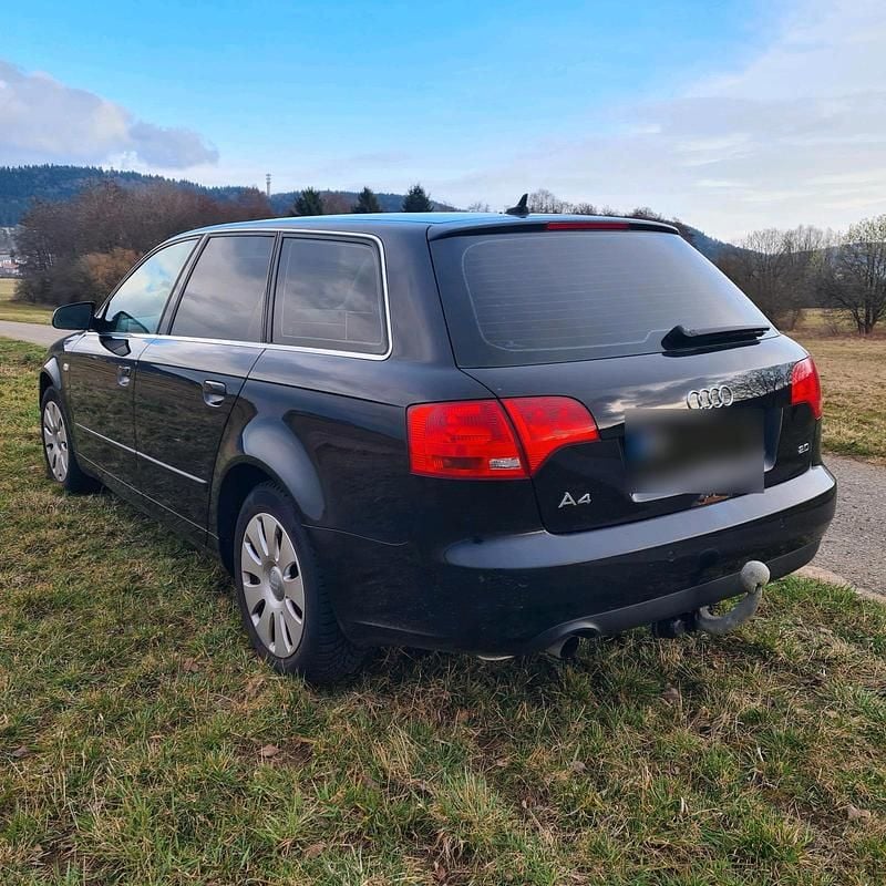 Gebraucht Audi A4 131 PS (96 kW) 2005 Schwarz Kombi