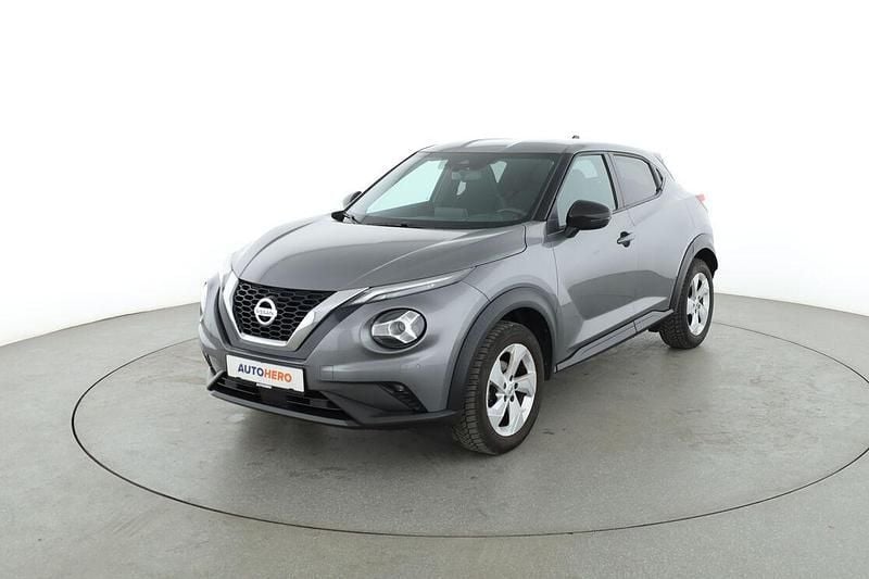 Grau Gebraucht 2020 Nissan Juke N-Connecta SUV | 16.270 € (Fairer Preis) - Bild 1/3