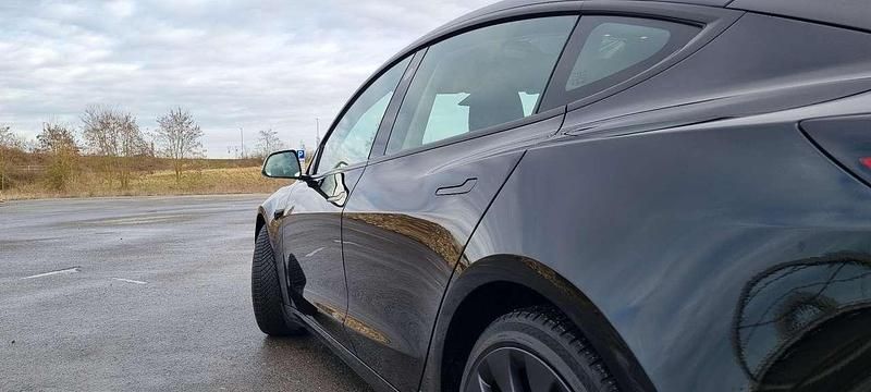 Gebraucht Tesla Model 3 Performance 392 kW (534 PS) 2023 Schwarz Limousine