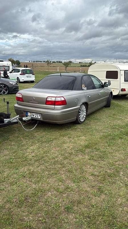 Gebraucht Opel Omega Executive 218 PS (160 kW) 2002 Limousine