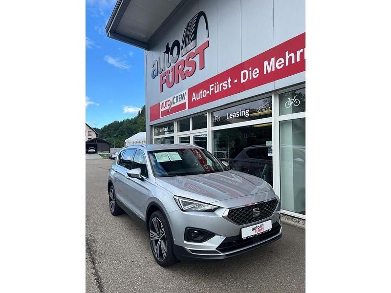 Reflexsilber (metallic) Gebraucht 2020 Seat Tarraco XCELLENCE SUV | 31.990 € (Fairer Preis) - Bild 1/4