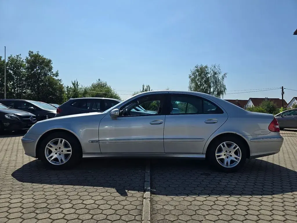 Gebraucht Mercedes E320 204 PS (150 kW) 2004 Grau Limousine