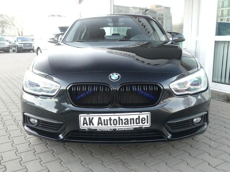 Gebraucht BMW 120 Advantage 190 PS (139 kW) 2017 Schwarz Kleinwagen