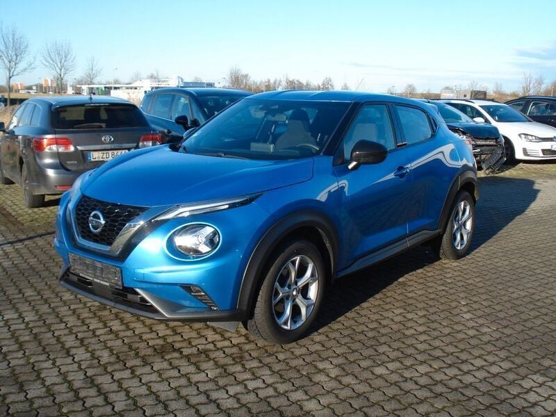 Blau Gebraucht 2020 Nissan Juke Acenta SUV | 13.690 € (Guter Preis) - Bild 1/4