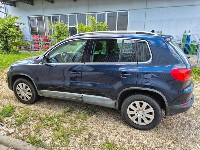 Blau Gebraucht 2012 VW Tiguan SUV | 8.999 € (Guter Preis) - Bild 1/4