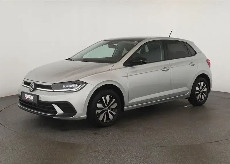 Reflexsilber Gebraucht 2024 VW Polo Goal Limousine | 24.884 € (Superpreis) - Bild 1/4