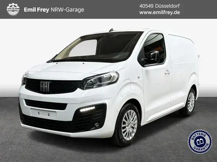 Gelato weiss Gebraucht 2023 Fiat e-Scudo Comfort Van / Kleinbus | 30.821 € (Fairer Preis) - Bild 1/1