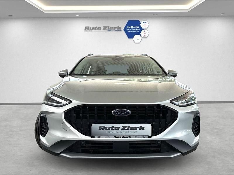 Używany Ford Focus Active 155 KM (114 kW) 2024 Srebrny Kombi